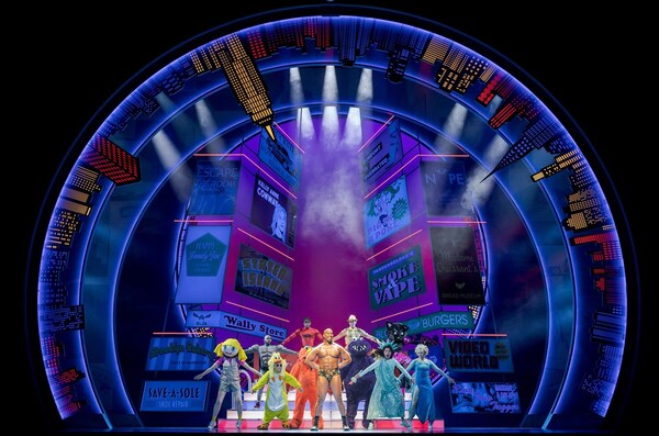 Photos: First Look at Hunter Foster, Megan Reinking & More in THE GRISWOLDS' BROADWAY VACATION 