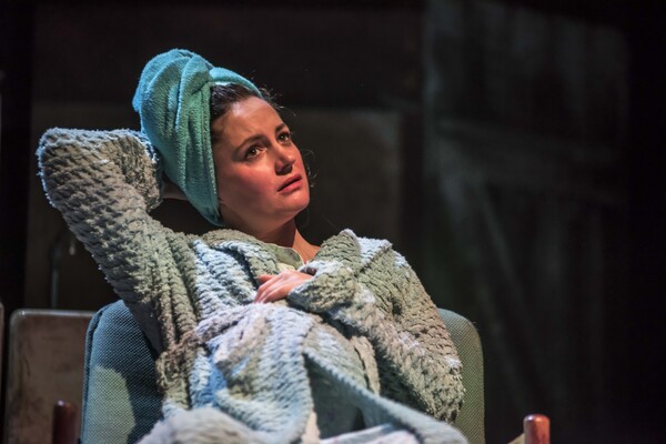 Photos: First Look at ROAD at Oldham Coliseum Theatre Image