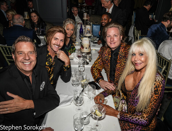 PHOTO COVERAGE: Erich Bergen Opens Cafe Carlyle Season Image