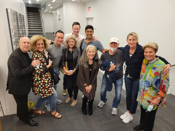 Photos: LOS OTROS Welcomes Friends and Family to the Show Image