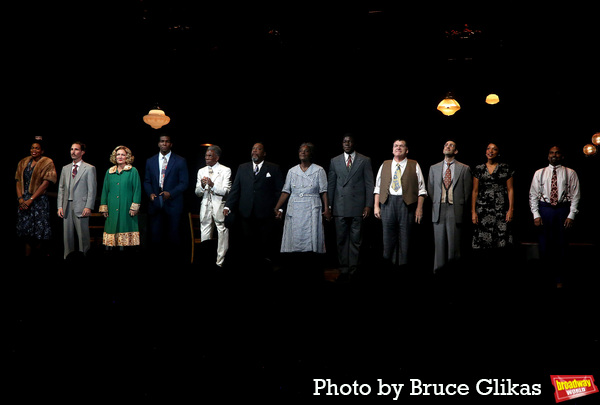 Photos: The Cast of DEATH OF A SALESMAN Takes Their Bows at First Preview Image