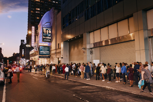 Photos & Video: See Samuel L. Jackson, John David Washington, Danielle Brooks & More at THE PIANO LESSON First Preview Image
