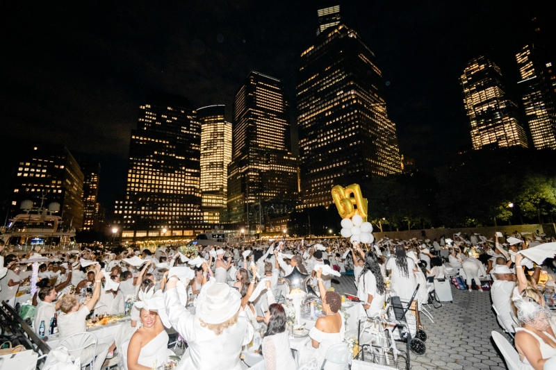 Photos: LE DINER EN BLANC in NYC 