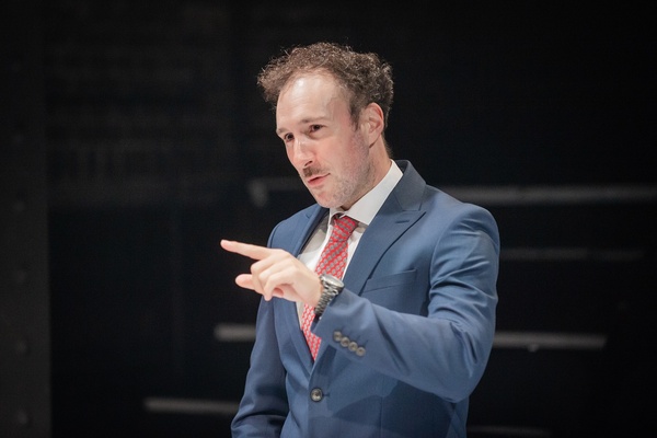 Photos: First Look at THE APOLOGY at the Arcola Theatre Image