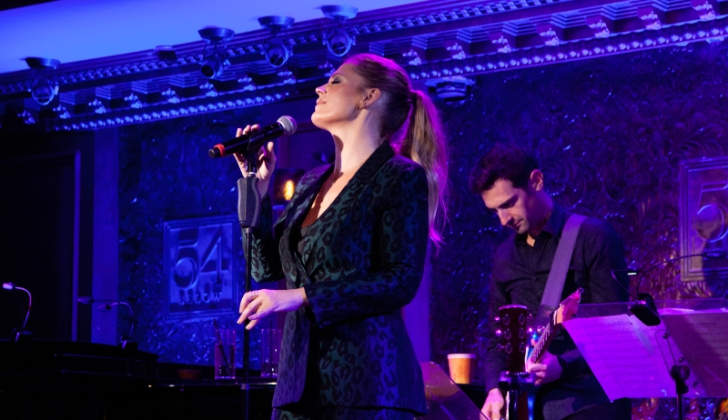 Review: Elizabeth Stanley Owns NEW YORK POPS UNDERGROUND Benefit at 54 Below Image