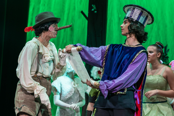 Photos: First look at MTVart's SHREK THE MUSICAL JR Image