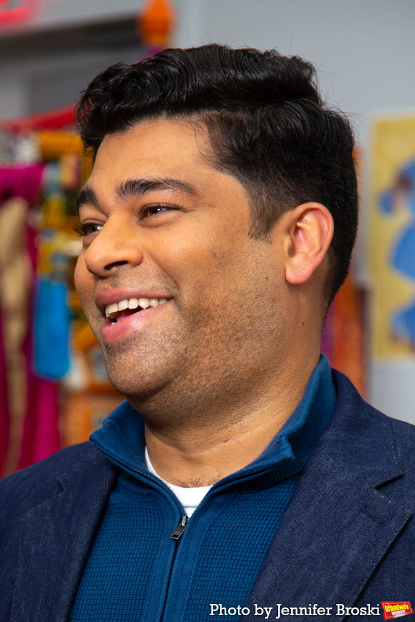 Photos: Meet the Cast of the ALADDIN National Tour Image