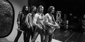 Photos & Video: ALMOST FAMOUS Cast Captured by Neal Preston Video