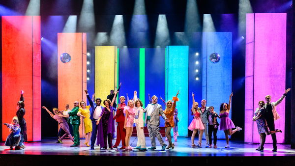 Photos: Get a First Look at THE PROM in the Netherlands Image