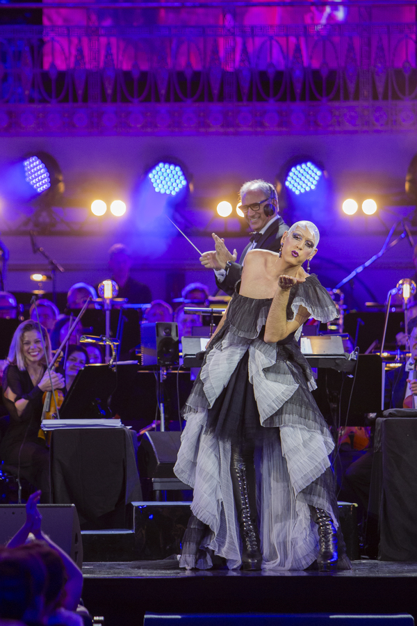Photos: Alan Menken Receives Max Steiner Achievement Award at Hollywood in Vienna Gala Image