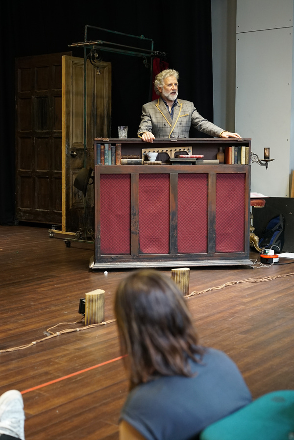 Photos: Go Inside Rehearsal For THE CANTERVILLE GHOST At Southwark Playhouse 