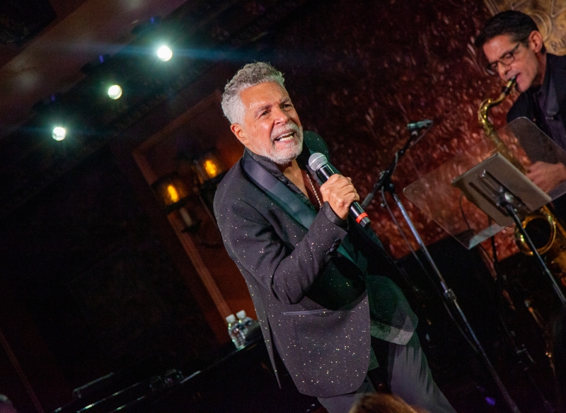 Review: Clint Holmes Astonishes 54 Below Audience With BETWEEN THE MOON AND NEW YORK CITY 