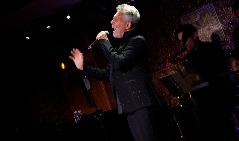 Review: Clint Holmes Astonishes 54 Below Audience With BETWEEN THE MOON AND NEW YORK CITY 