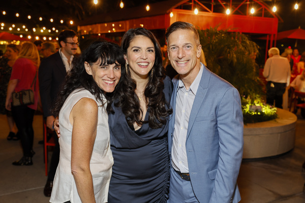 Photos: Inside Opening Night of THE SEARCH FOR SIGNS OF INTELLIGENT LIFE Starring Cecily Strong 