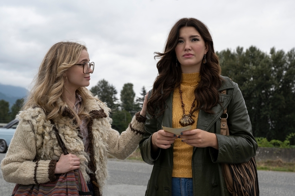 Photos: Netflix Shares First Look FIREFLY LANE Final Season Image