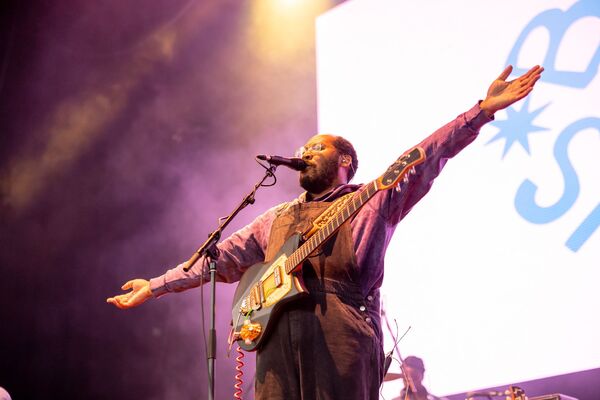 Photos: Lorde, Bleachers & More Perform at All Things Go Festival Image