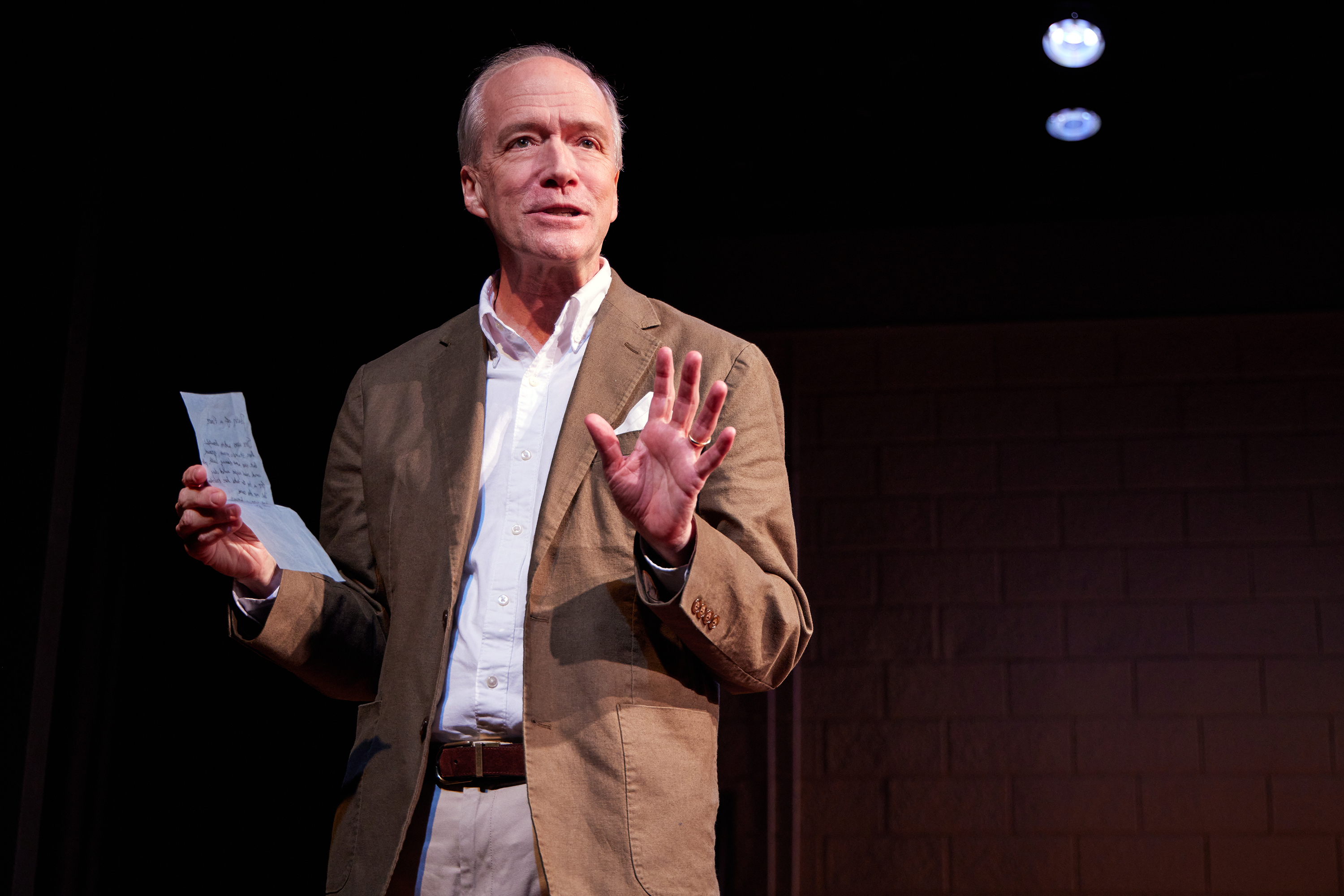 Photos: First Look at Douglas McGrath in John Lithgow-Directed EVERYTHING'S FINE Image