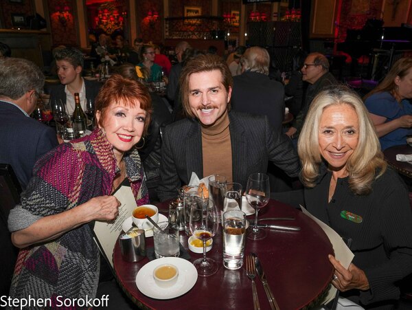 PHOTOS: Hugh Panaro's Solo Debut at 54 BELOW Image