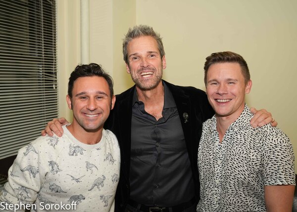 PHOTOS: Hugh Panaro's Solo Debut at 54 BELOW Image