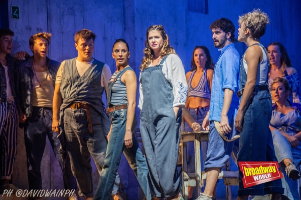 PHOTOS: MAMMA MIA! se presenta en el Teatro Rialto de Madrid Image