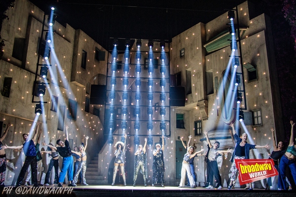 PHOTOS: MAMMA MIA! se presenta en el Teatro Rialto de Madrid Image