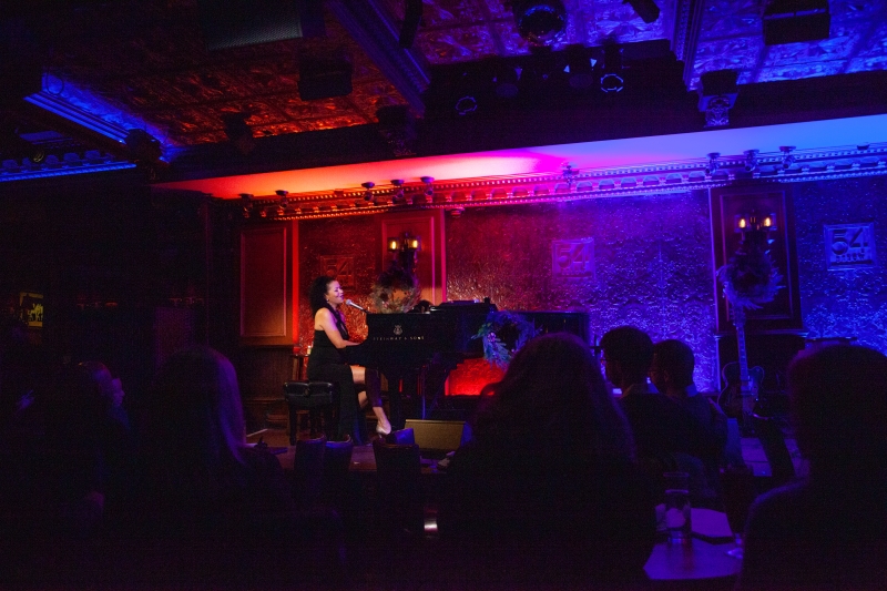 Photos: A TIME FOR LOVE: CHRISTMAS WITH GLORIA REUBEN at 54 Below Image