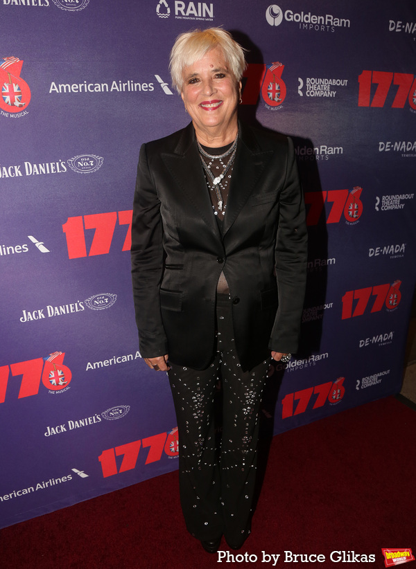Photos: Stars Arrive on the 1776 Red Caret on Opening Night Image