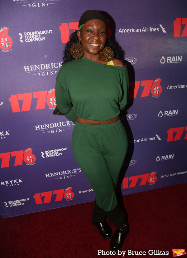 Photos: Stars Arrive on the 1776 Red Caret on Opening Night Image