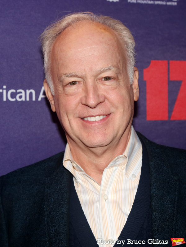 Photos: Stars Arrive on the 1776 Red Caret on Opening Night Image