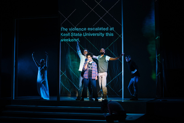 Photos: First Look at David Farr's A DEAD BODY IN TAOS UK Tour Image