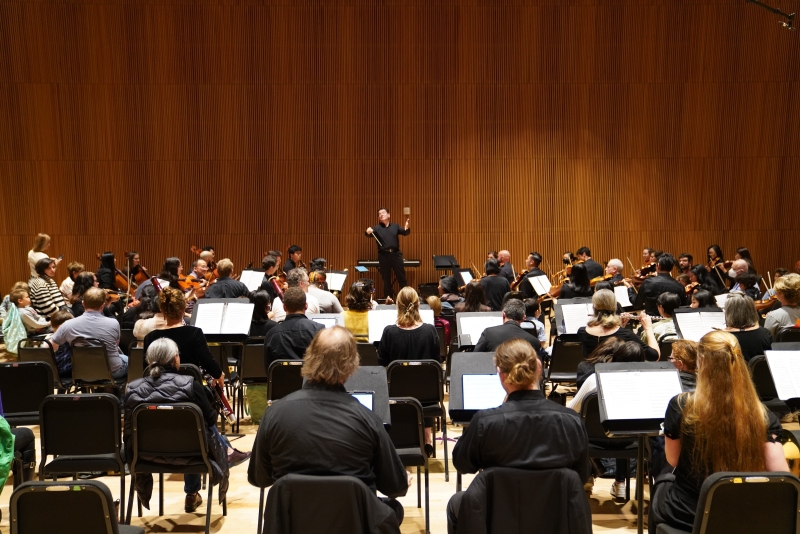 Review: PARK AVENUE CHAMBER SYMPHONY OPENING NIGHT at DIMenna Center 