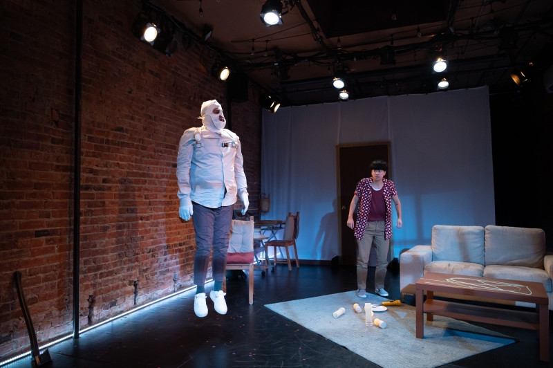 Review: A WHITE HAUNTING at MAP Theatre Image