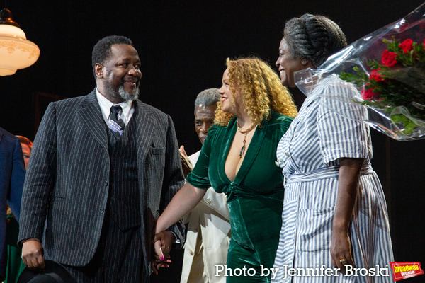 Photos: The Cast of DEATH OF A SALESMAN Takes Their Opening Night Bows Image