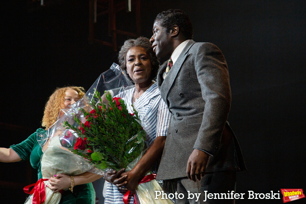 Photos: The Cast of DEATH OF A SALESMAN Takes Their Opening Night Bows Image