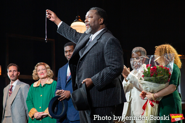 Photos: The Cast of DEATH OF A SALESMAN Takes Their Opening Night Bows Image