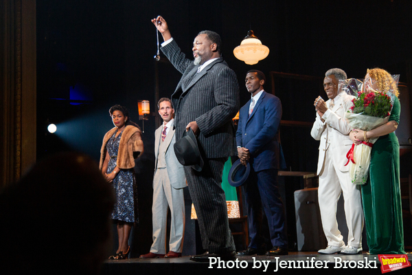 Photos: The Cast of DEATH OF A SALESMAN Takes Their Opening Night Bows Image
