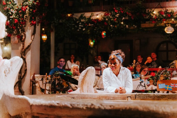 Photos: First Look at the New Cast of MAMMA MIA! THE PARTY Image