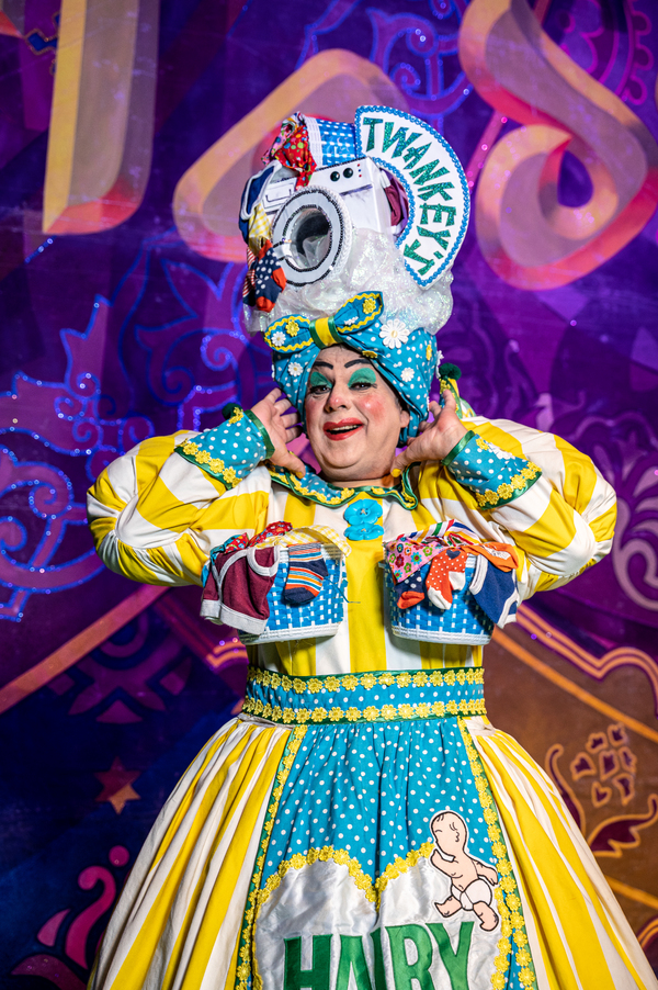 Photos: First Look at ALADDIN at the Wolverhampton Grand  Image