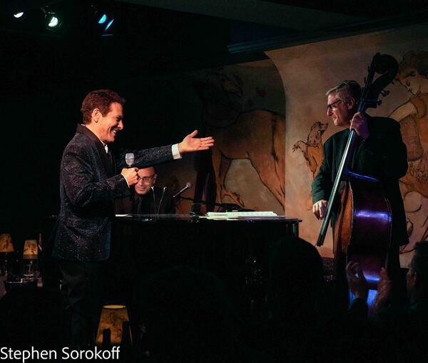 PHOTOS: Michael Feinstein Continues Sold Out Run at Cafe Carlyle Image