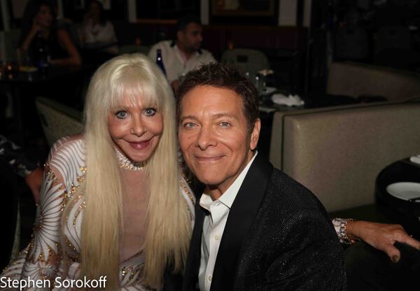PHOTOS: Michael Feinstein Continues Sold Out Run at Cafe Carlyle Image