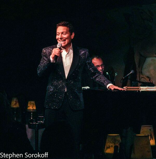 PHOTOS: Michael Feinstein Continues Sold Out Run at Cafe Carlyle Image