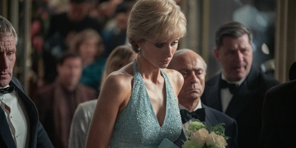 Photos: First Look at Imelda Staunton as Queen Elizabeth II in THE CROWN Image
