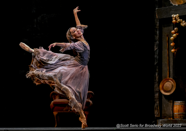 Photos: Philadelphia Ballet's CINDERELLA at The Academy Of Music Image