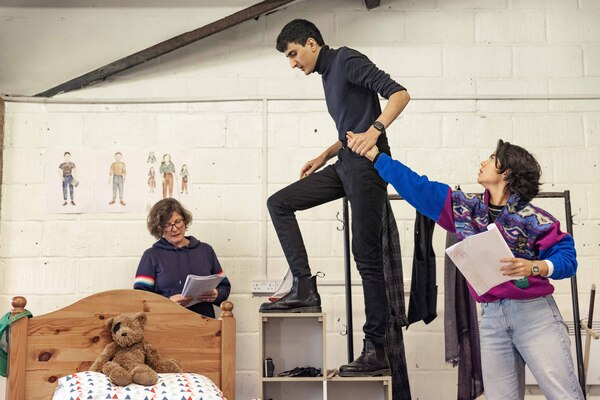 Photos: In Rehearsal for Michael Morpurgo's THE SLEEPING SWORD At The Watermill Image