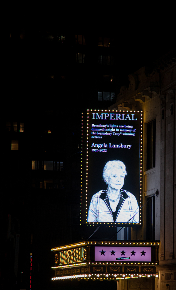 Photos: Broadway Lights Dim in Honor of Angela Lansbury  Image