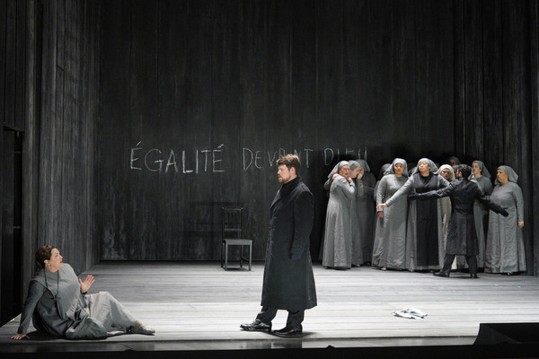 Photos: First Look at San Francisco Opera's DIALOGUES OF THE CARMELITES Image