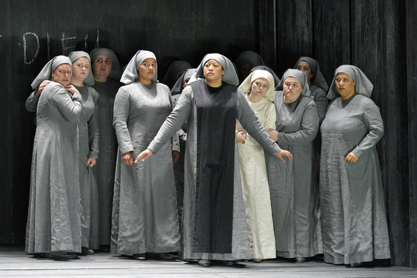 Michelle Bradley and the Company of Dialogues of the Carmelites Photo