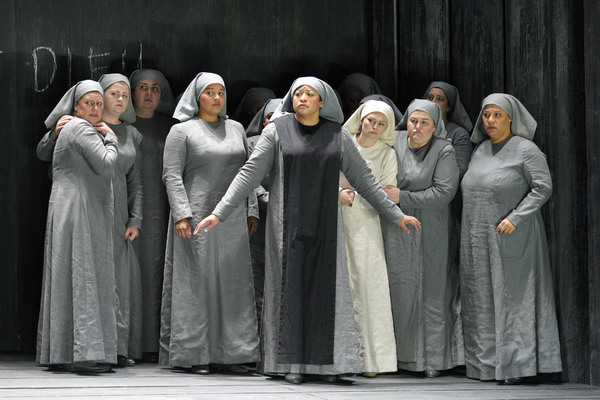 Photos: First Look at San Francisco Opera's DIALOGUES OF THE CARMELITES Image