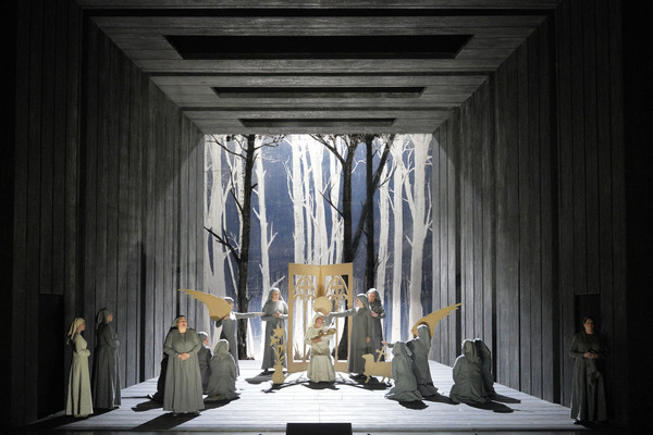 Photos: First Look at San Francisco Opera's DIALOGUES OF THE CARMELITES Image