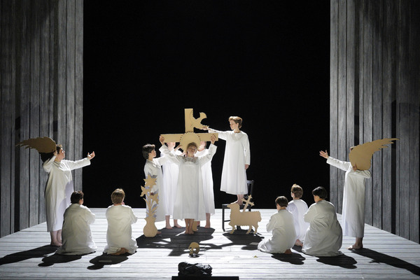 Photos: First Look at San Francisco Opera's DIALOGUES OF THE CARMELITES Image
